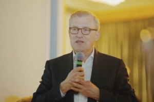 开云-德雷森：祝贺穆勒跻身欧冠出场前三  要把德甲冠军收入囊中