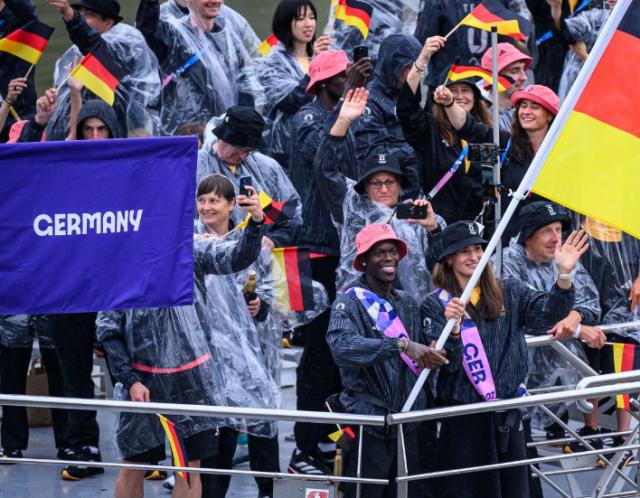 开云-施罗德当旗手看齐诺天王，展望奥运：能赢任何对手